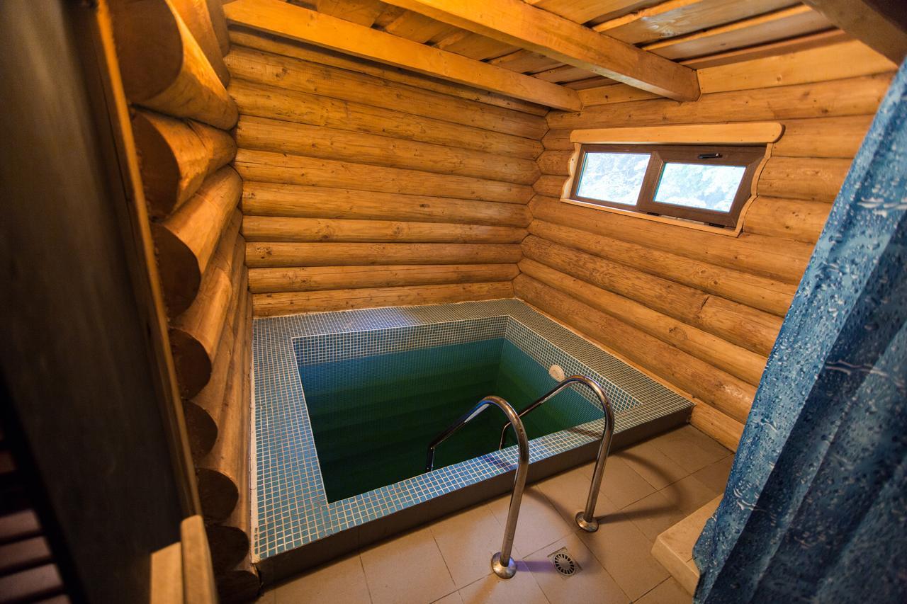 Пори Року Guest House Синяк Екстериор снимка